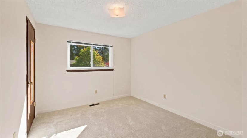 Property photo for 15914 Se 176th Place, Renton photo 11