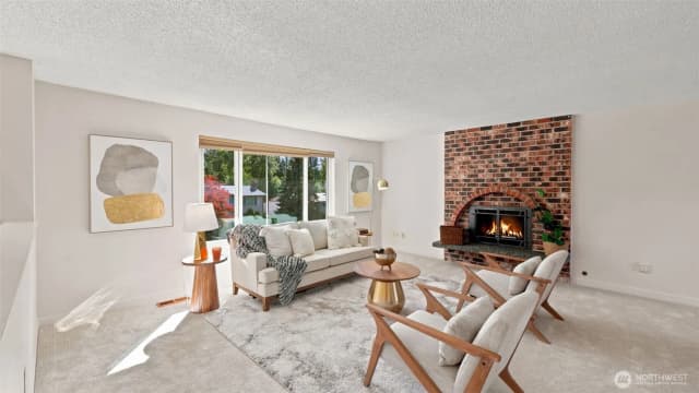 Property photo for 15914 Se 176th Place, Renton photo 3