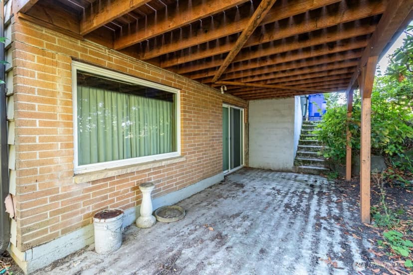 Property photo for 1210 N 33rd Place, Renton photo 7