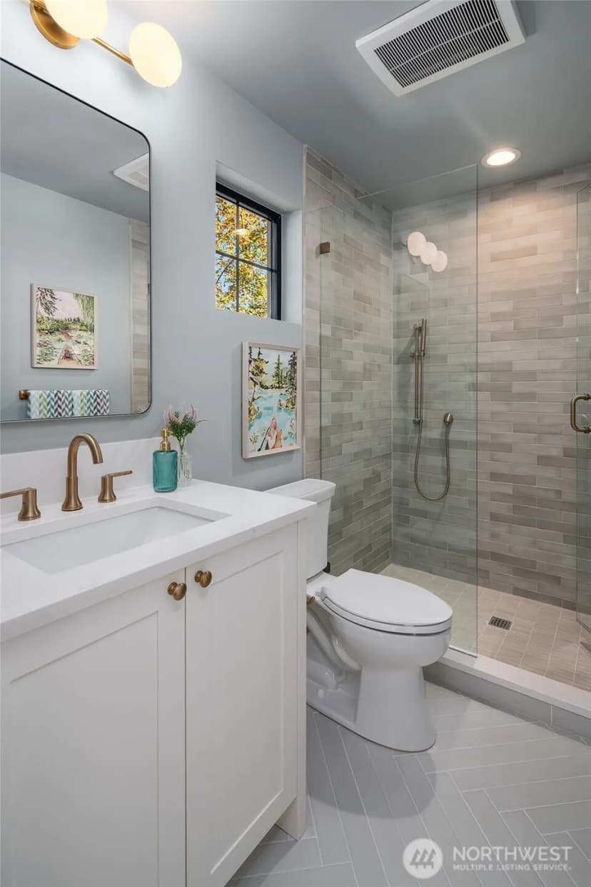 Property photo for 12416 Ne 72nd Street, Kirkland photo 23