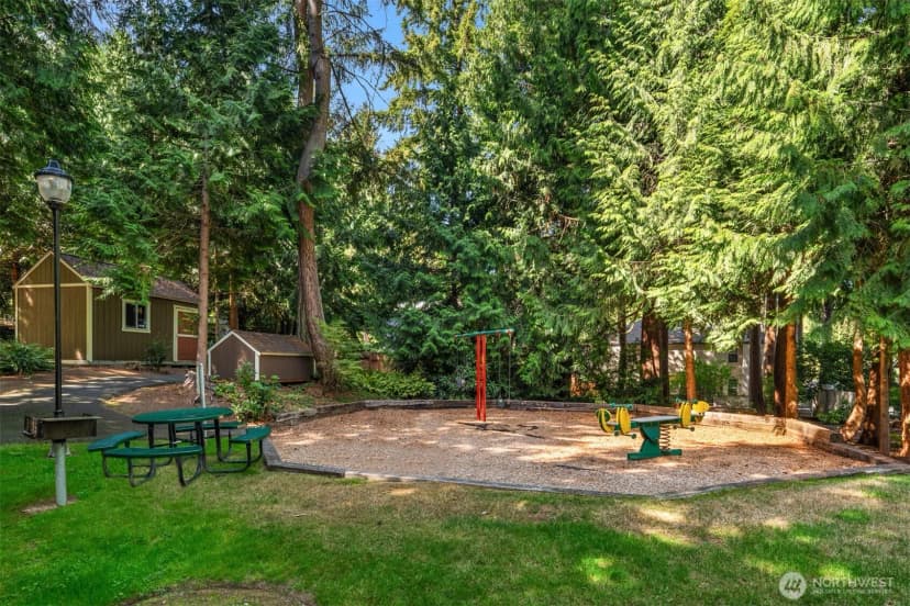 Property photo for 8513 139th Avenue Ne, Redmond photo 29