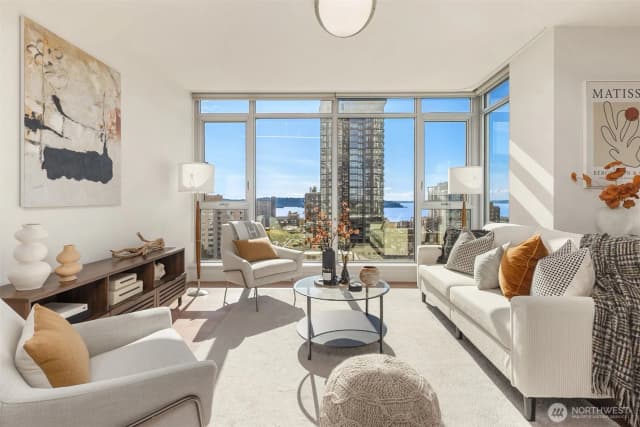 Property photo for 588 Bell Street #1407s, Seattle photo 3