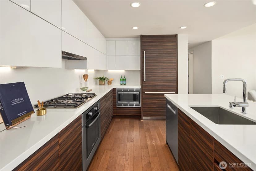 Property photo for 588 Bell Street #1407s, Seattle photo 10