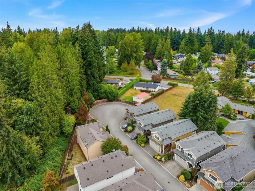 Property photo for 19620 1st Avenue Se, Bothell photo 36