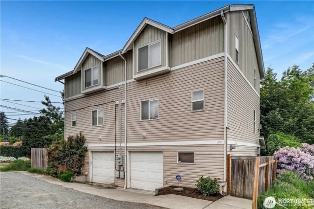 Property photo for 1417 N 97th Street, Seattle