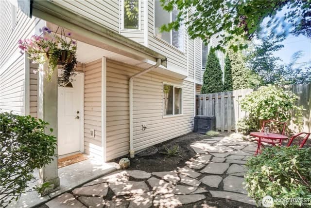 Property photo for 1417 N 97th Street, Seattle photo 2