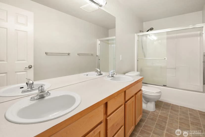 Property photo for 1417 N 97th Street, Seattle photo 7
