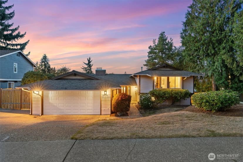 Property photo for 15010 Se 46th Way, Bellevue