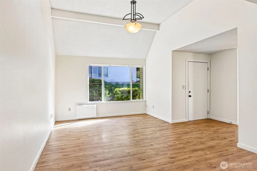 Property photo for 14600 Se 176 Street #n1, Renton photo 8