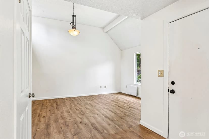 Property photo for 14600 Se 176 Street #n1, Renton photo 9