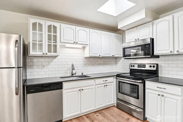 Property photo for 14600 Se 176 Street #n1, Renton photo 4