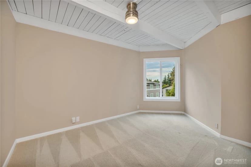 Property photo for 809 7th Street S, Kirkland photo 28