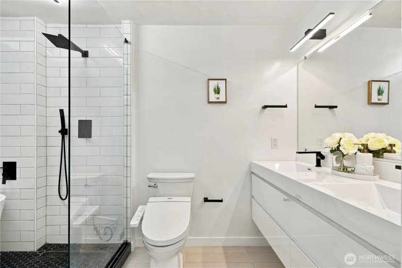 Property photo for 15883 Northup Way #59, Bellevue photo 19