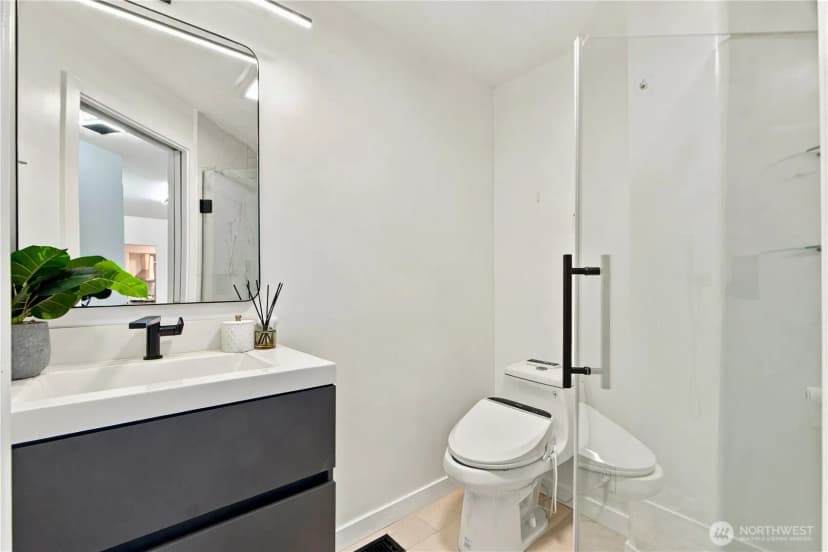 Property photo for 15883 Northup Way #59, Bellevue photo 13
