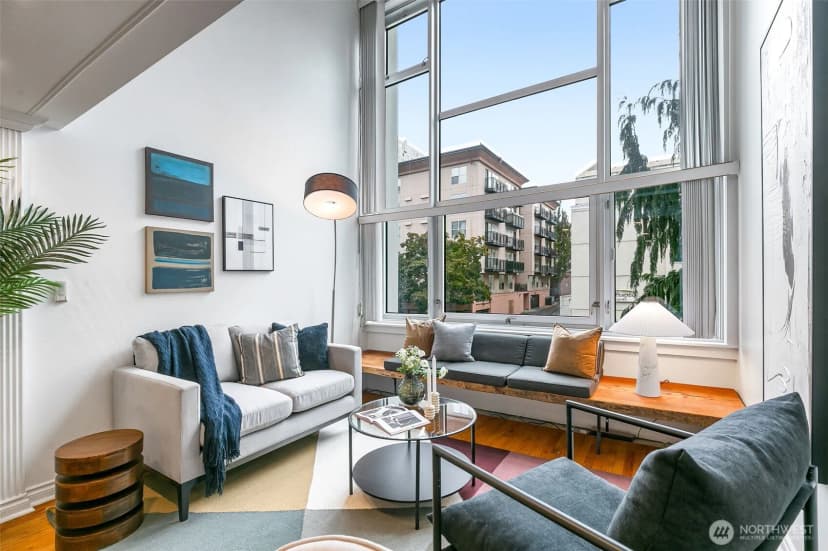 Property photo for 1000 Union St #315, Seattle