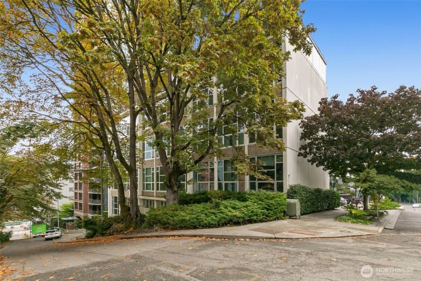 Property photo for 1000 Union St #315, Seattle photo 24