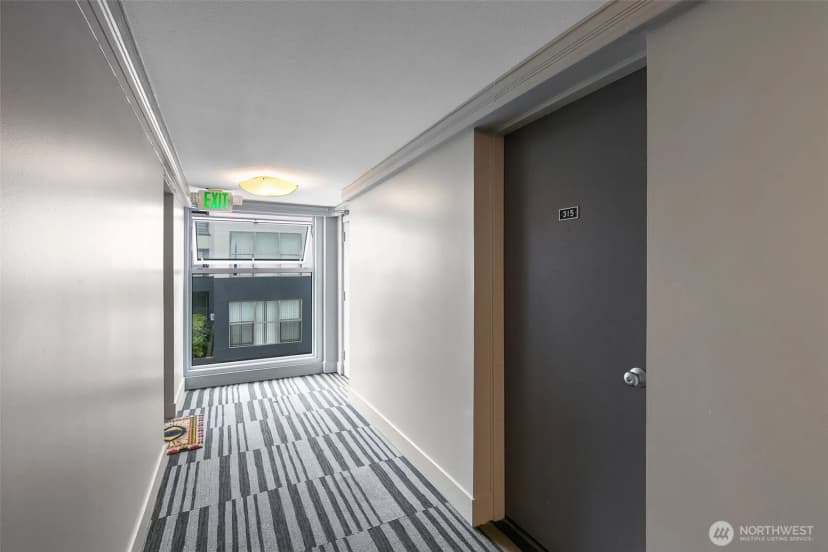 Property photo for 1000 Union St #315, Seattle photo 17