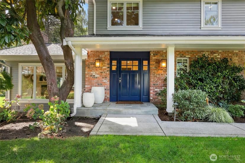 Property photo for 37 Tatoosh Ky, Bellevue photo 2