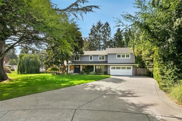 Property photo for 37 Tatoosh Ky, Bellevue