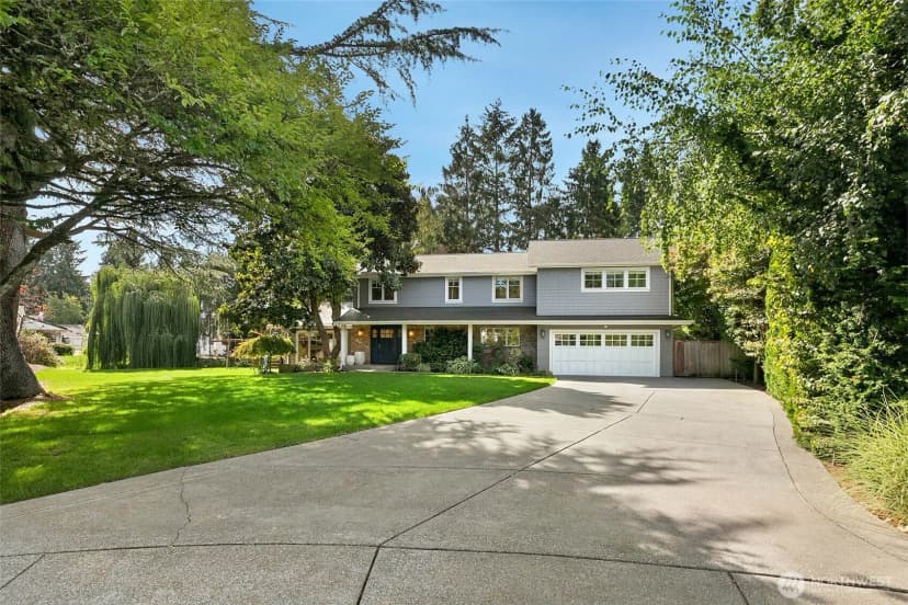 Property photo for 37 Tatoosh Ky, Bellevue