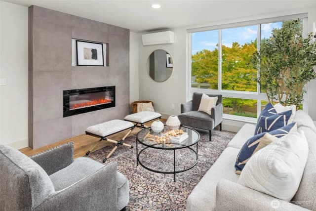 Property photo for 1116 Broadway E #c, Seattle photo 5