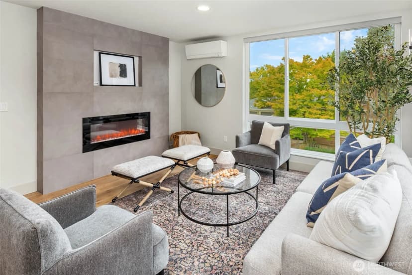 Property photo for 1116 Broadway E #c, Seattle photo 5