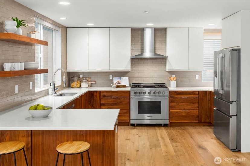 Property photo for 1116 Broadway E #c, Seattle photo 7
