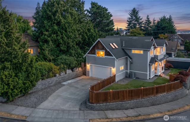 Property photo for 7208 8th Avenue Ne, Seattle