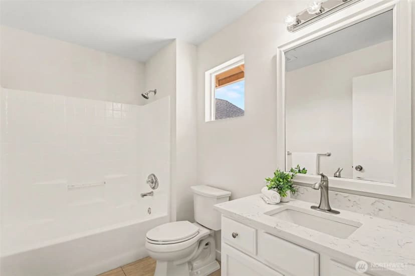 Property photo for 9941 228th Terrace Ne, Redmond photo 23