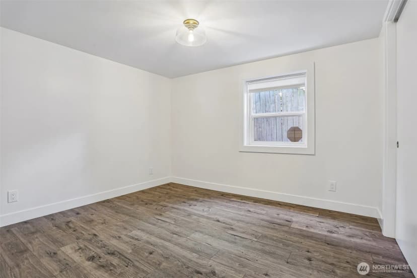 Property photo for 10510 Linden Avenue N #a, Seattle photo 25