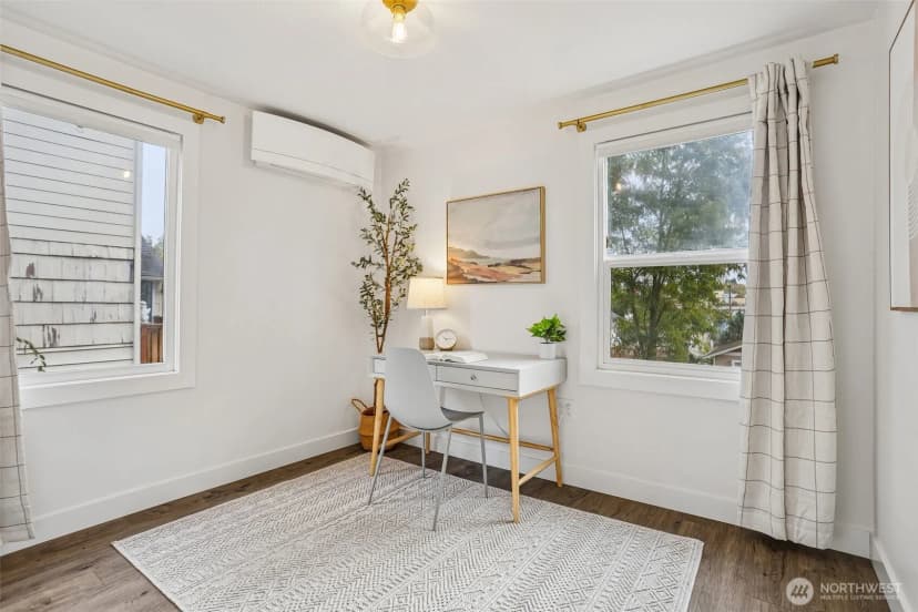 Property photo for 10510 Linden Avenue N #a, Seattle photo 15