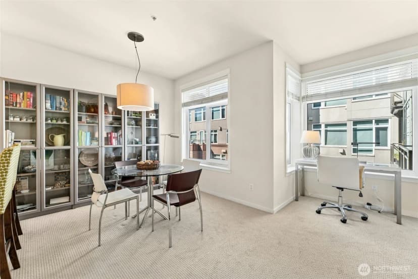 Property photo for 1900 Alaskan Way #410, Seattle photo 6