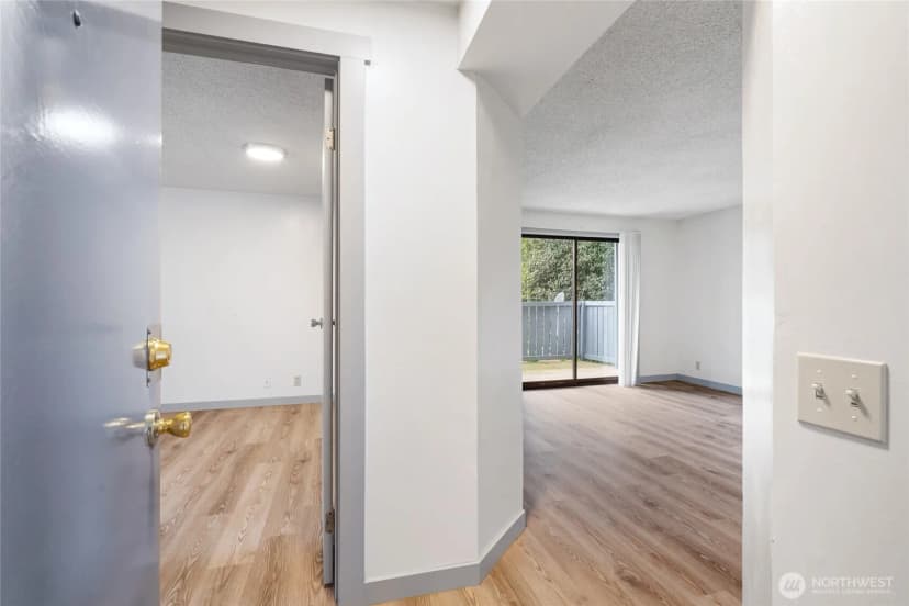 Property photo for 441 445 Smithers Avenue S, Renton photo 6