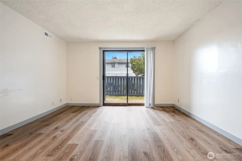 Property photo for 441 445 Smithers Avenue S, Renton photo 10