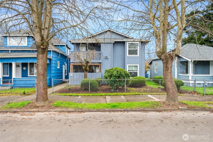 Property photo for 441 445 Smithers Avenue S, Renton photo 4