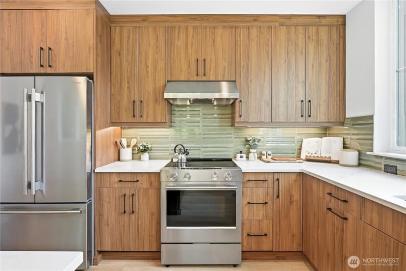Property photo for 1216 A Ne 103rd, Seattle photo 17