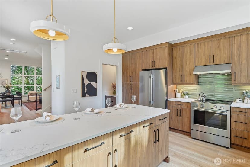 Property photo for 1216 A Ne 103rd, Seattle photo 21