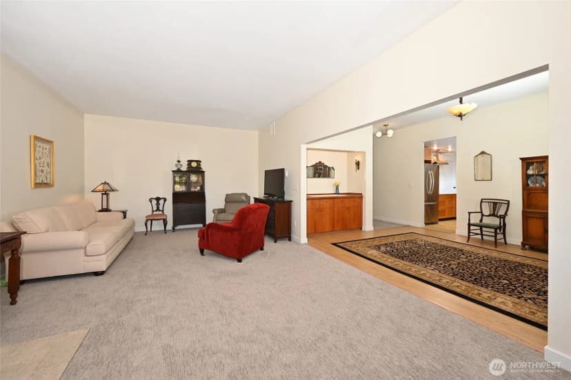 Property photo for 6710 Parkpoint Way Ne #e-402, Seattle photo 6