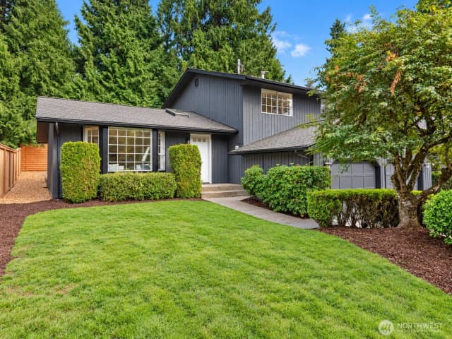 Property photo for 11228 108th Avenue Ne, Kirkland photo 2