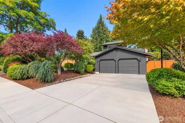 Property photo for 11228 108th Avenue Ne, Kirkland photo 3