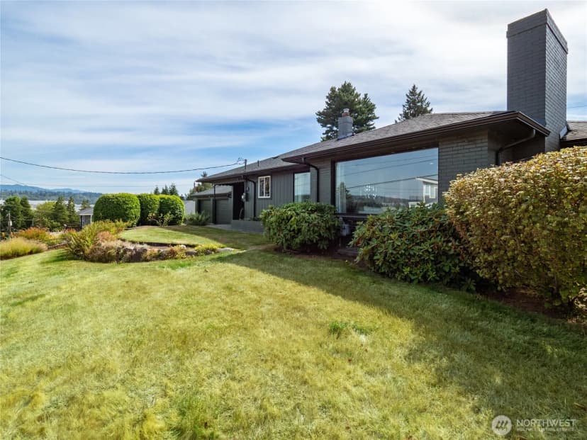 Property photo for 11530 87th Avenue S, Seattle photo 26