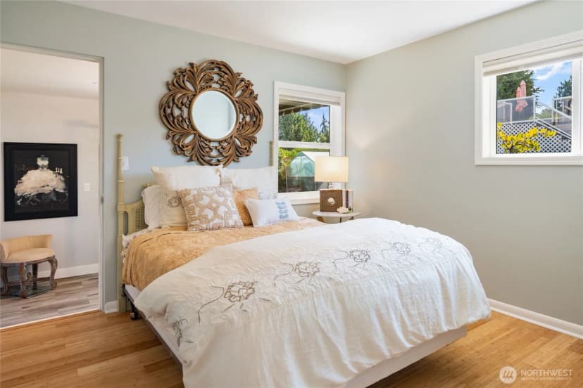 Property photo for 11530 87th Avenue S, Seattle photo 15
