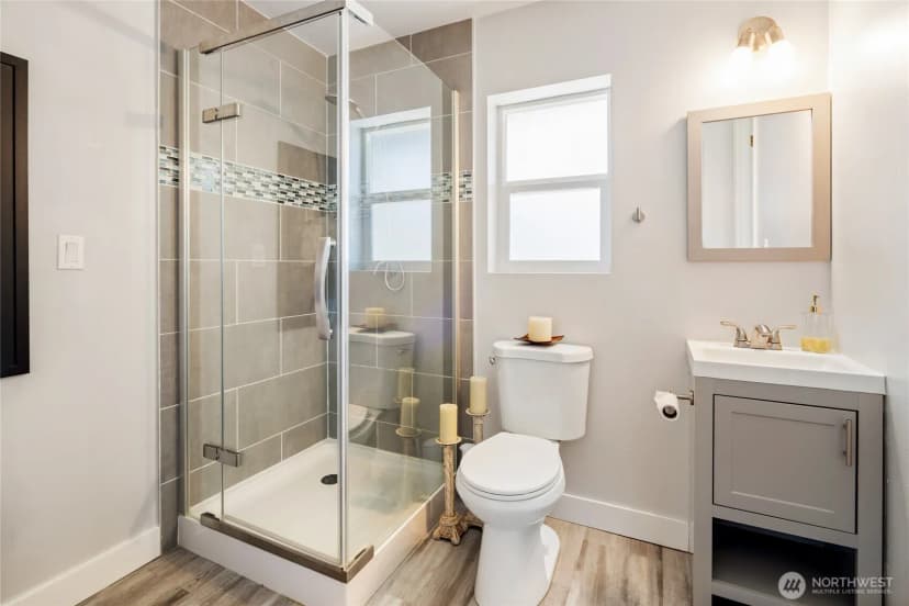 Property photo for 11530 87th Avenue S, Seattle photo 16