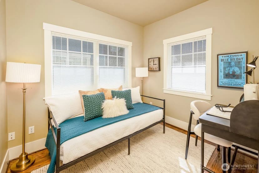 Property photo for 1613 21st Avenue #b, Seattle photo 11