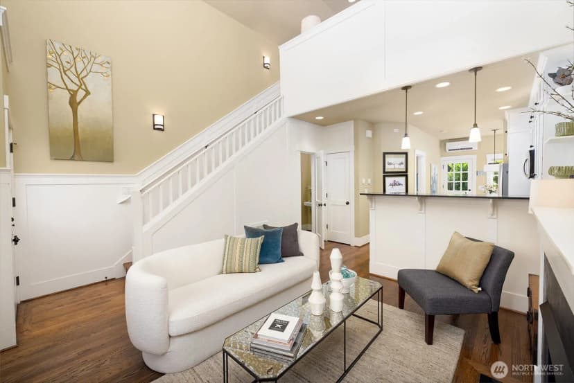 Property photo for 1613 21st Avenue #b, Seattle photo 15