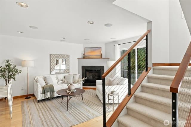 Property photo for 2633 Nw 58th Street #b, Seattle photo 4
