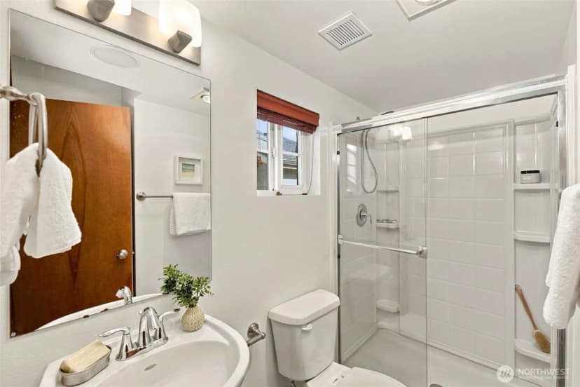Property photo for 2633 Nw 58th Street #b, Seattle photo 21
