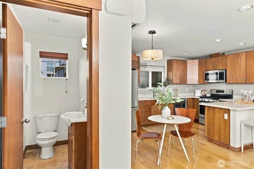 Property photo for 2633 Nw 58th Street #b, Seattle photo 5