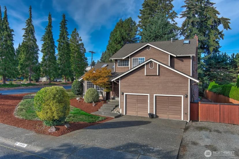Property photo for 23930 23rd Drive Se, Bothell photo 2