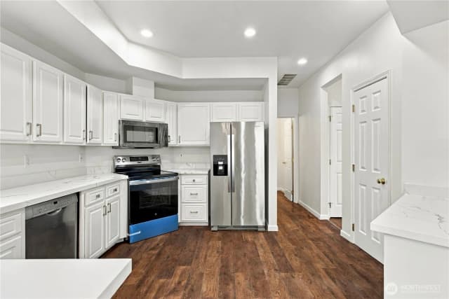 Property photo for 22634 Ne 4th Place #60, Sammamish photo 4